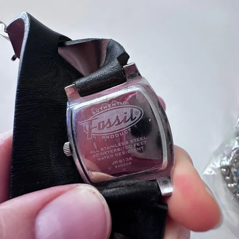 Fossil JR-8136 Stainless Steel Leather Watch - Picture 8 of 8